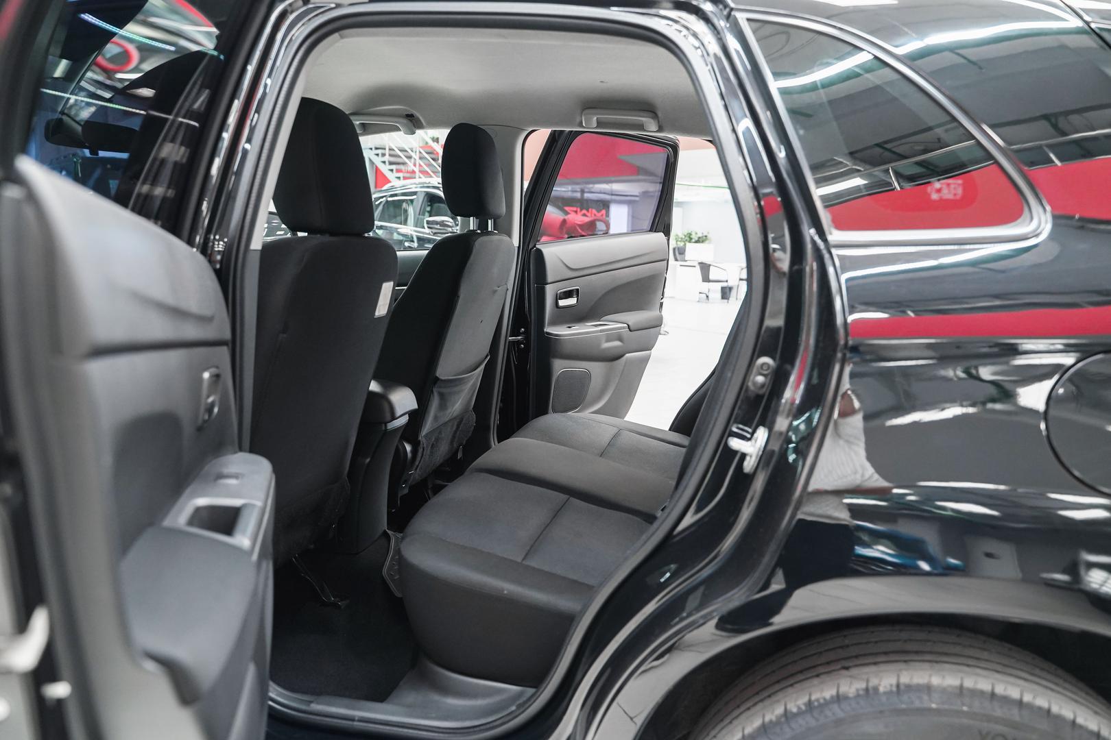 Mitsubishi ASX 2012, черный, ДЦ Орехово