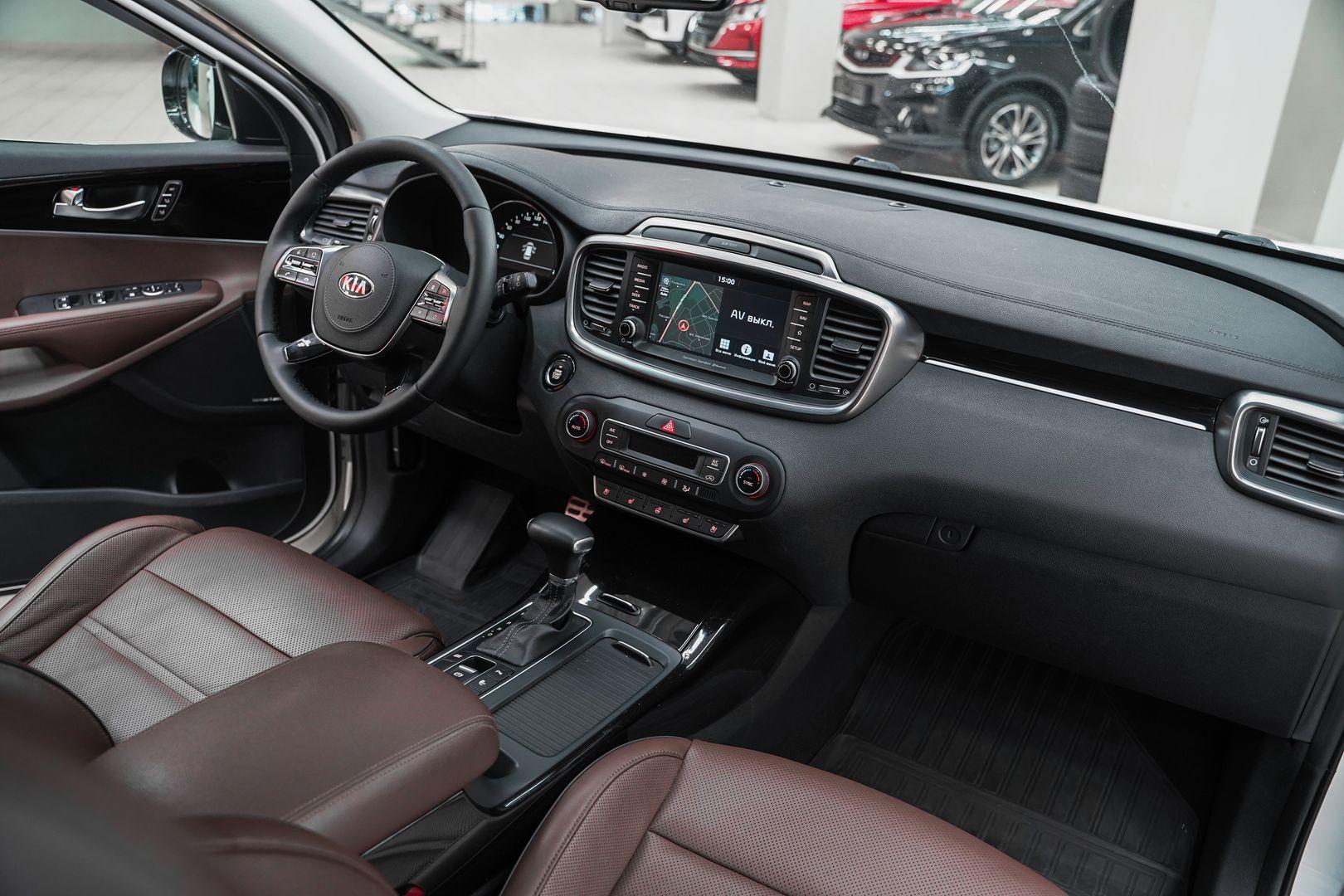 Kia Sorento 2017, белый, ДЦ Орехово