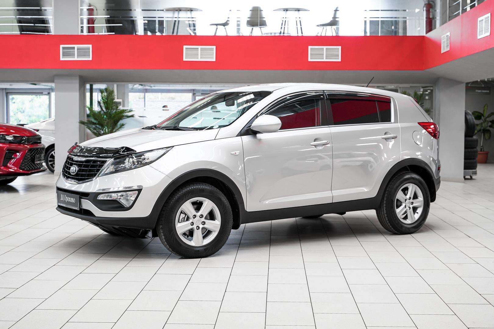 Kia Sportage 2015, серебряный, ДЦ Орехово