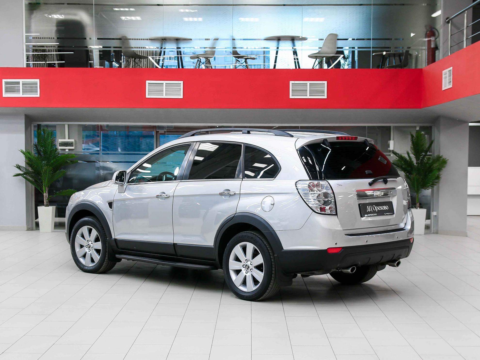 Chevrolet Captiva 2008, серебряный, ДЦ Орехово