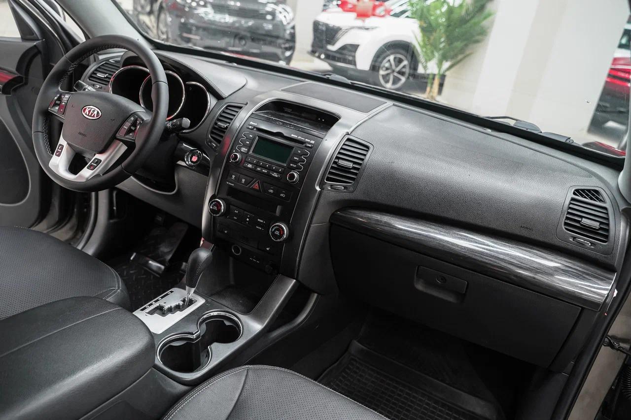 Kia Sorento 2012, серый, ДЦ Орехово