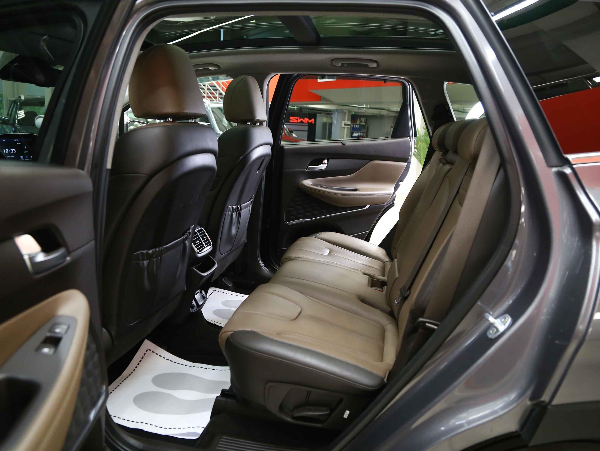 Hyundai Santa Fe 2018, серый, ДЦ Орехово