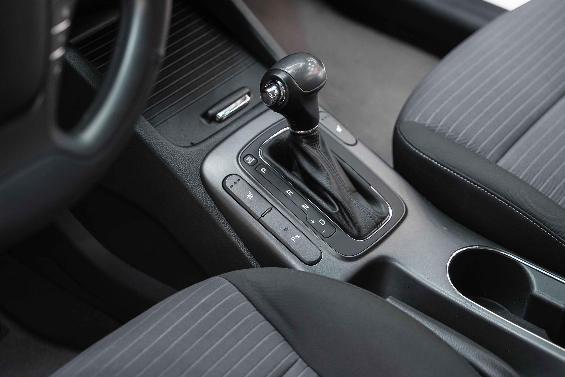Kia Cerato 2014, белый, ДЦ Орехово