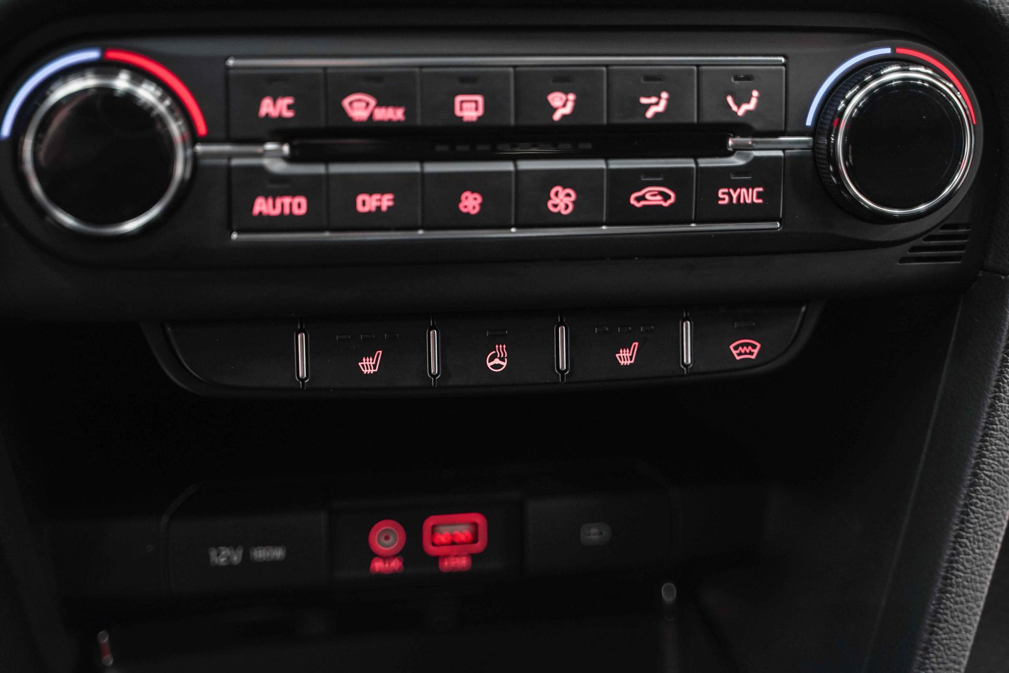 Kia Ceed 2019, белый, ДЦ Орехово
