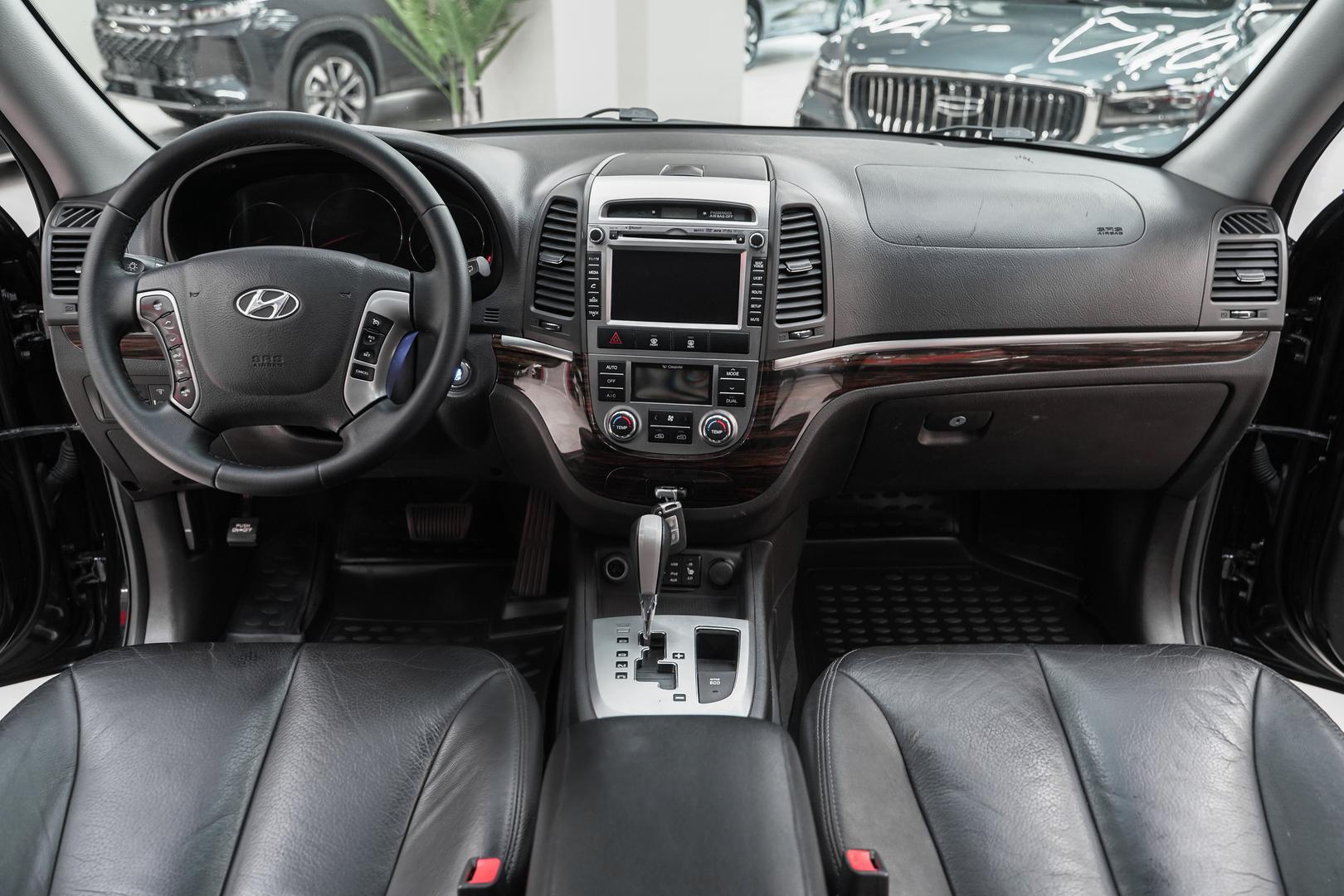 Hyundai Santa Fe 2010, черный, ДЦ Орехово