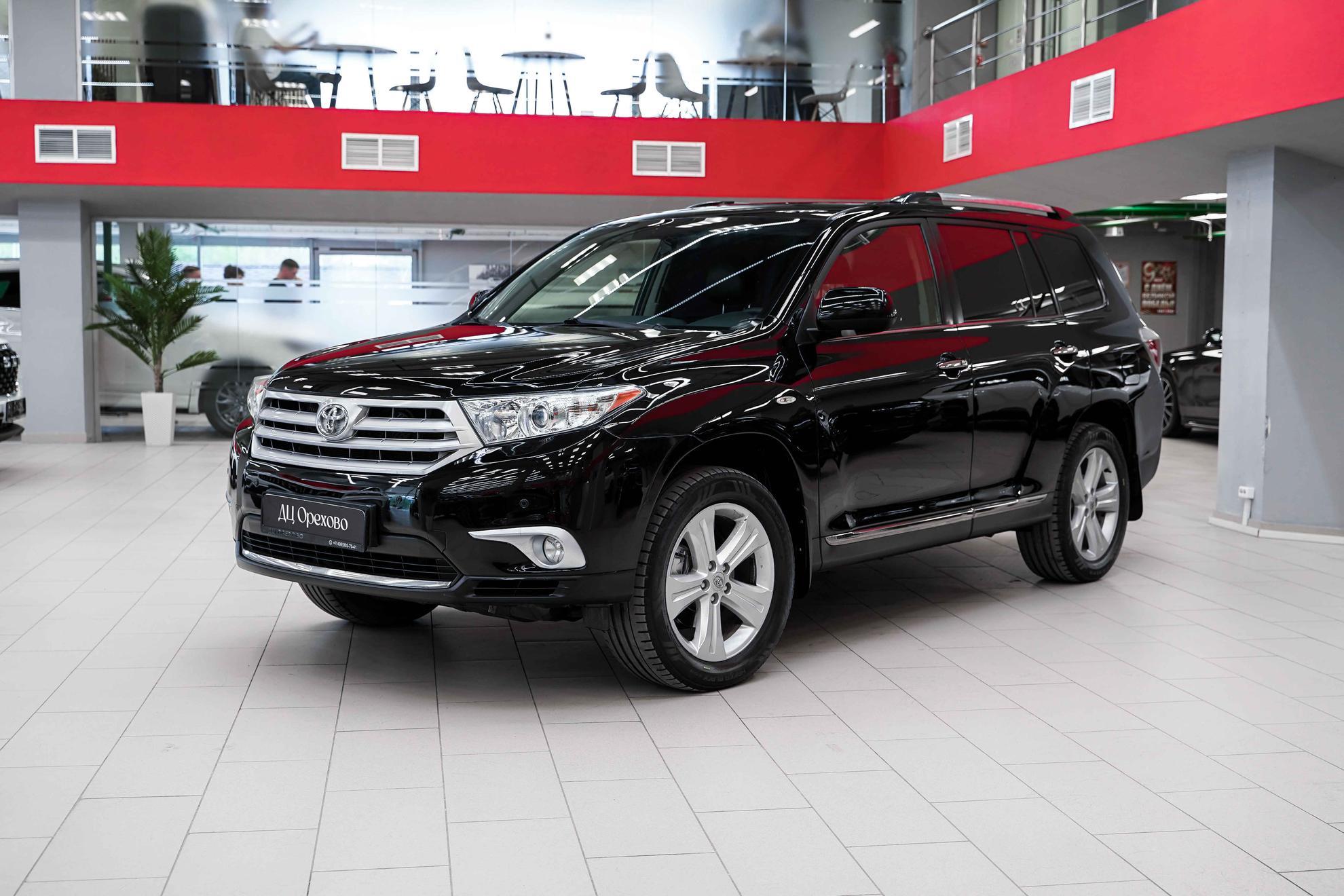 Toyota Highlander 2012, черный, ДЦ Орехово