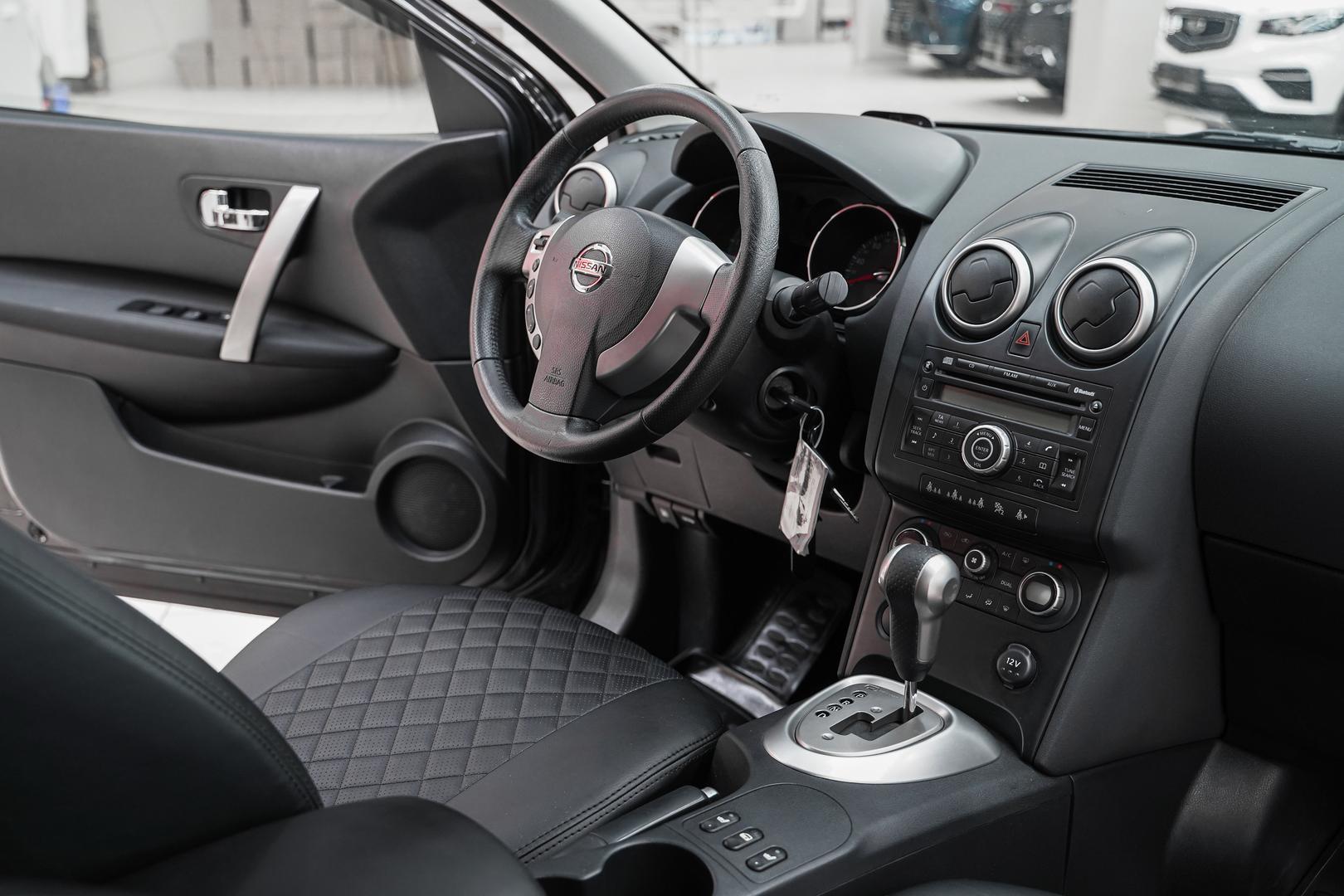 Nissan Qashqai 2009, черный, ДЦ Орехово