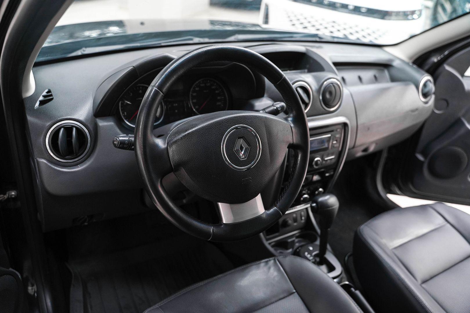 Renault Duster 2012, черный, ДЦ Орехово