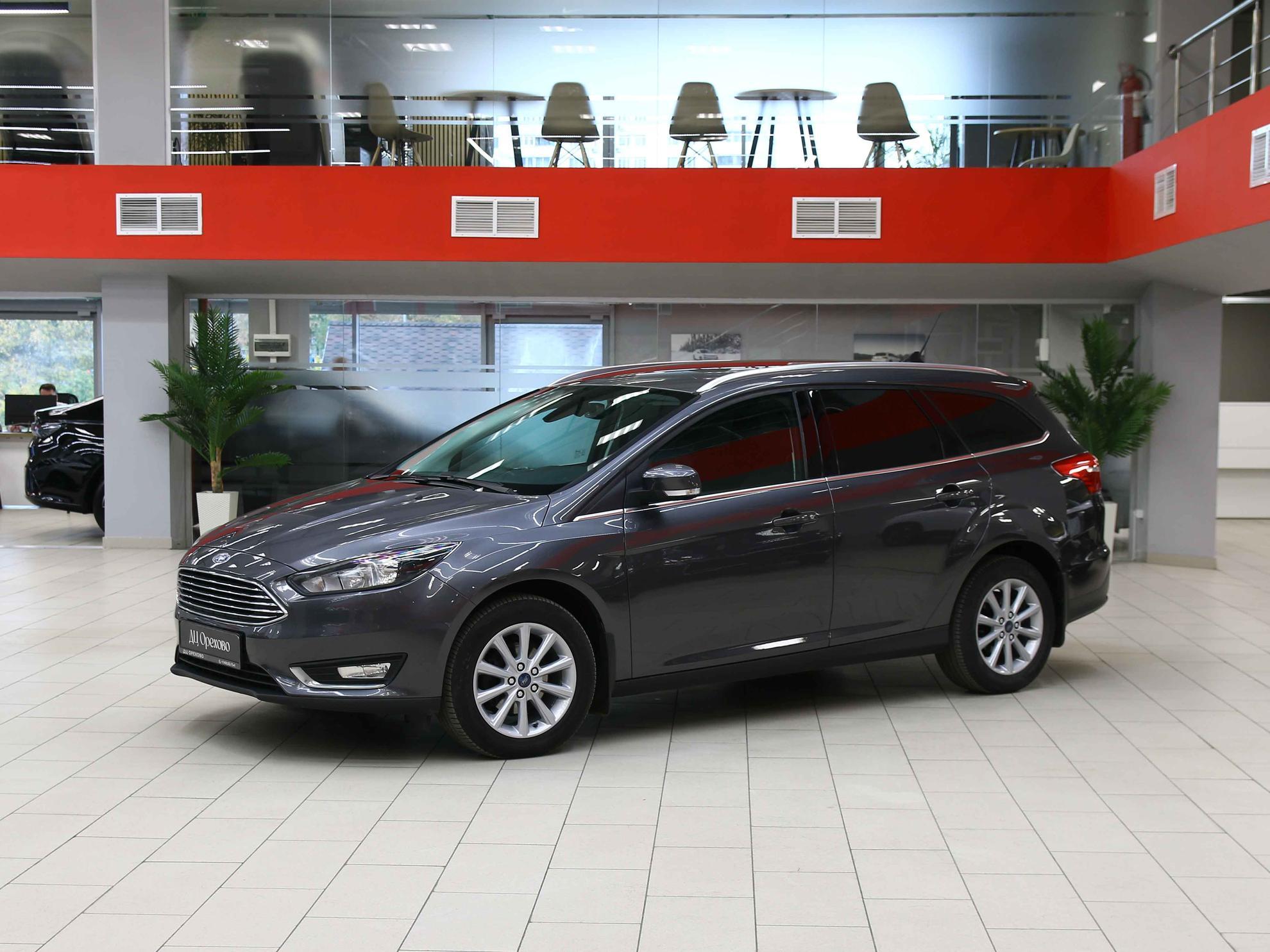 Ford Focus 2017, серый, ДЦ Орехово