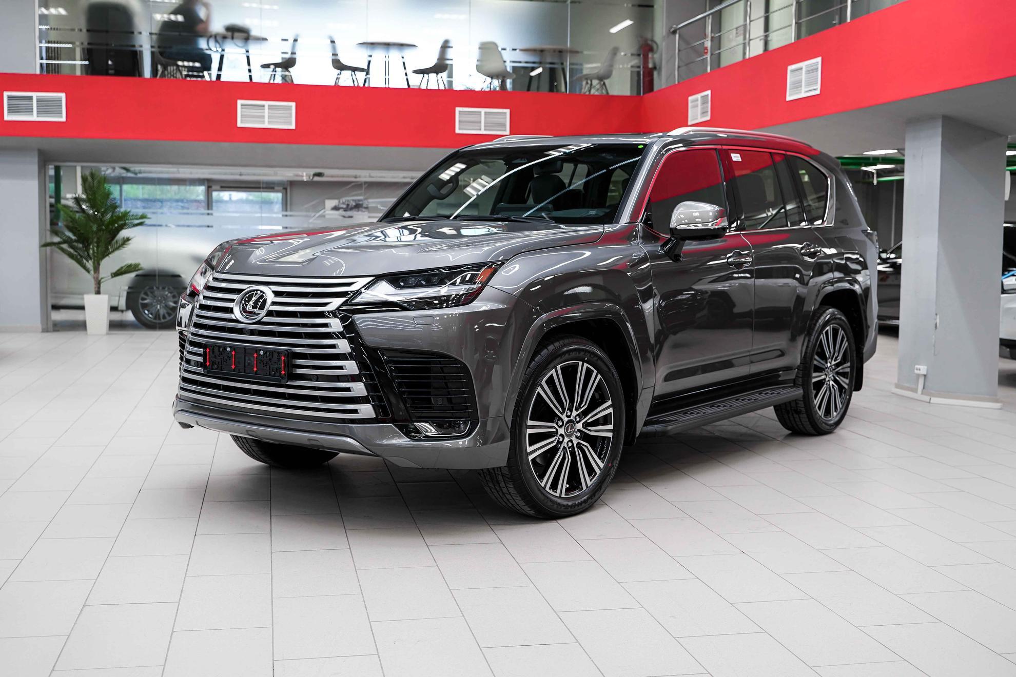 Lexus LX 2026, серый, ДЦ Орехово