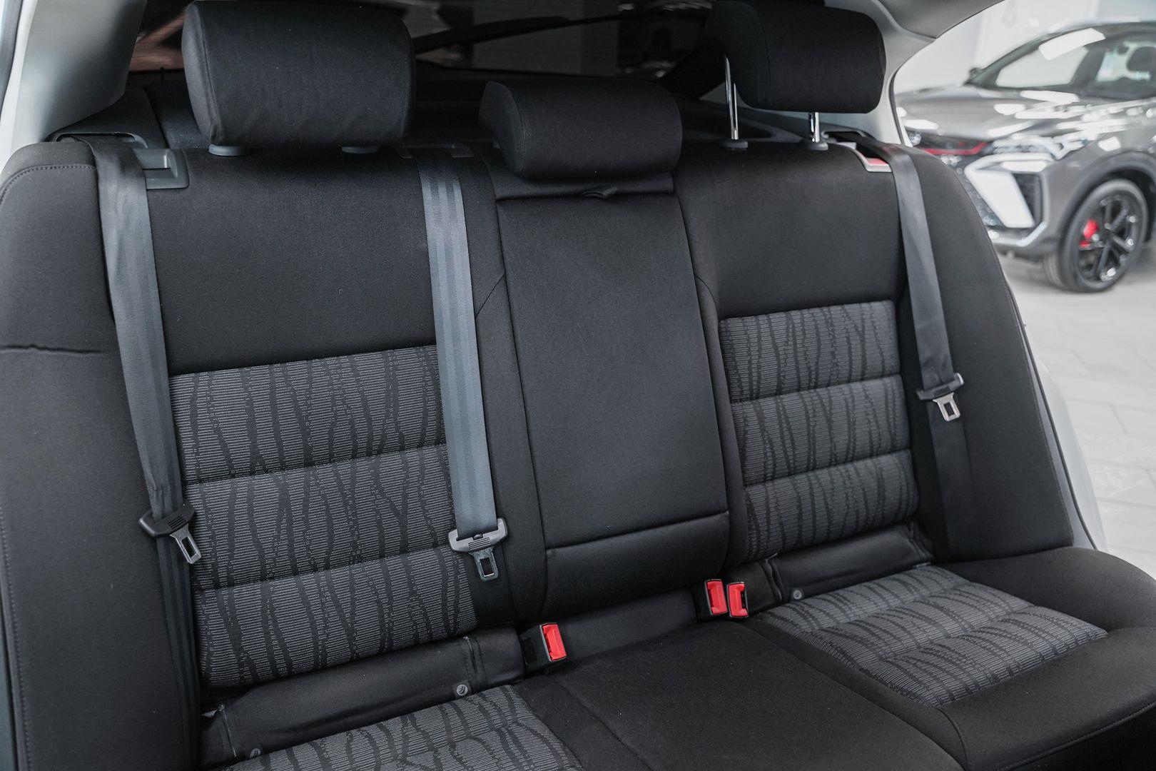 Skoda Octavia 2011, белый, ДЦ Орехово