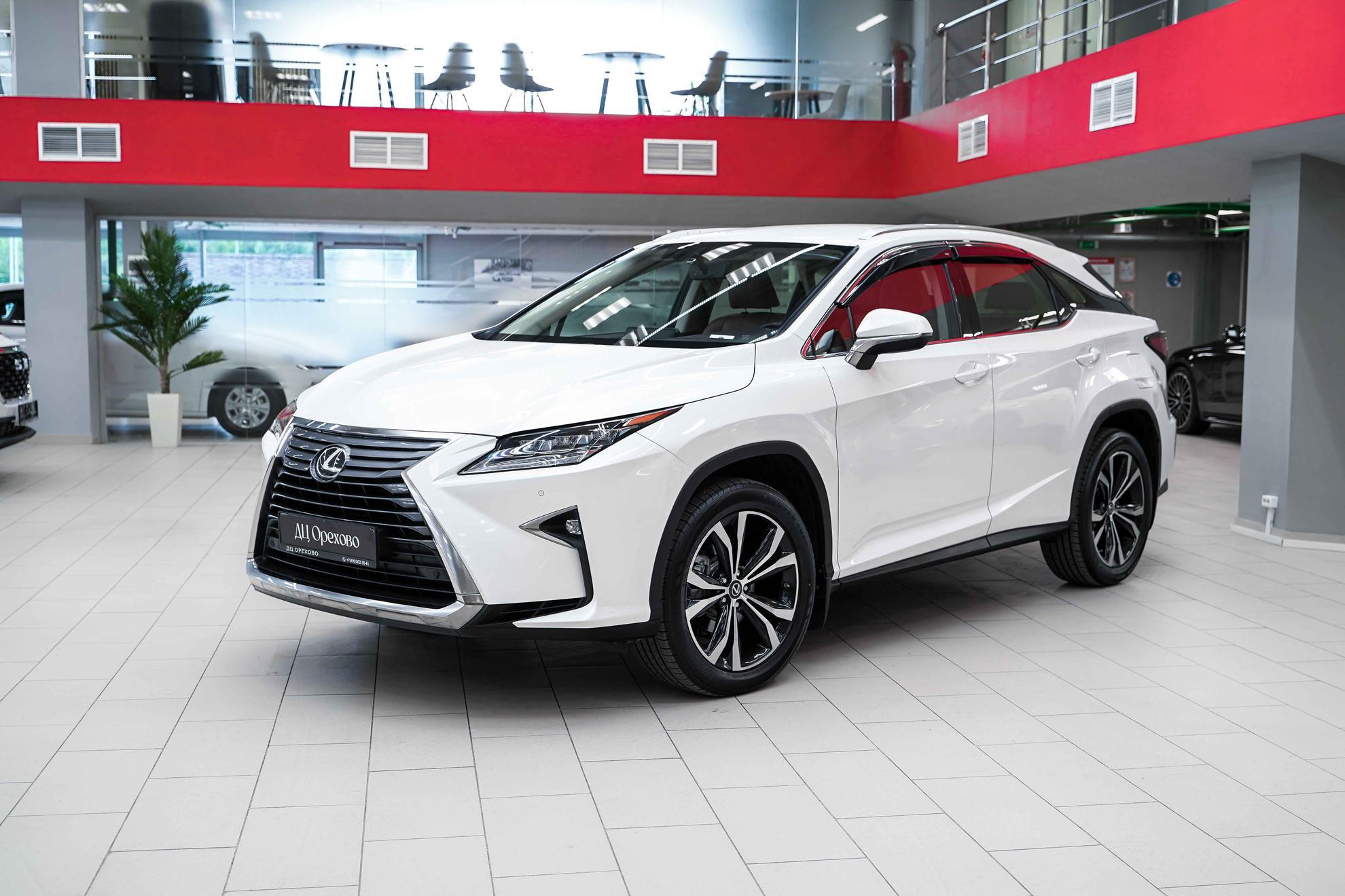 Lexus RX 2016, белый, ДЦ Орехово