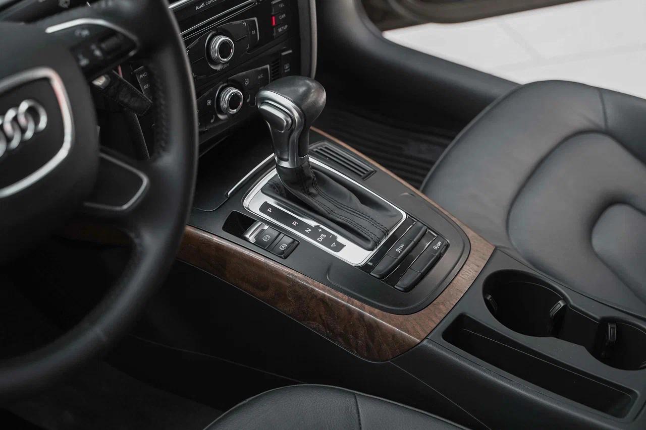 Audi A4 2014, коричневый, ДЦ Орехово