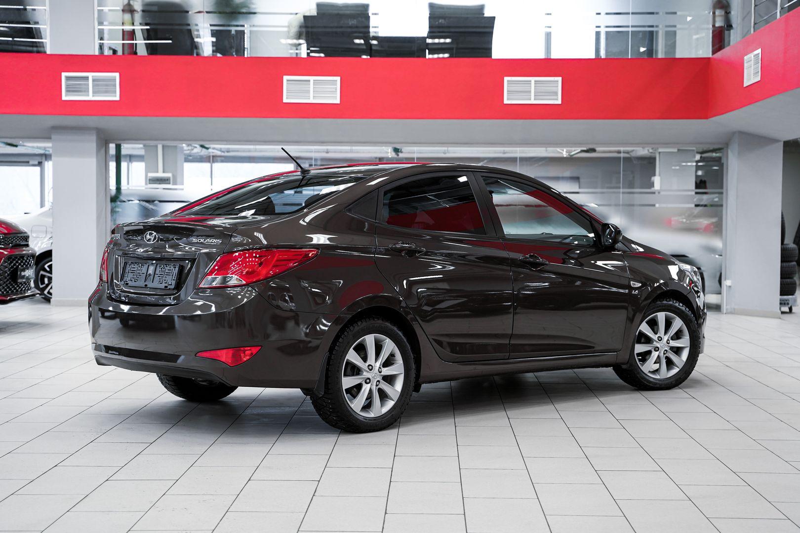 Hyundai Solaris 2014, коричневый, ДЦ Орехово