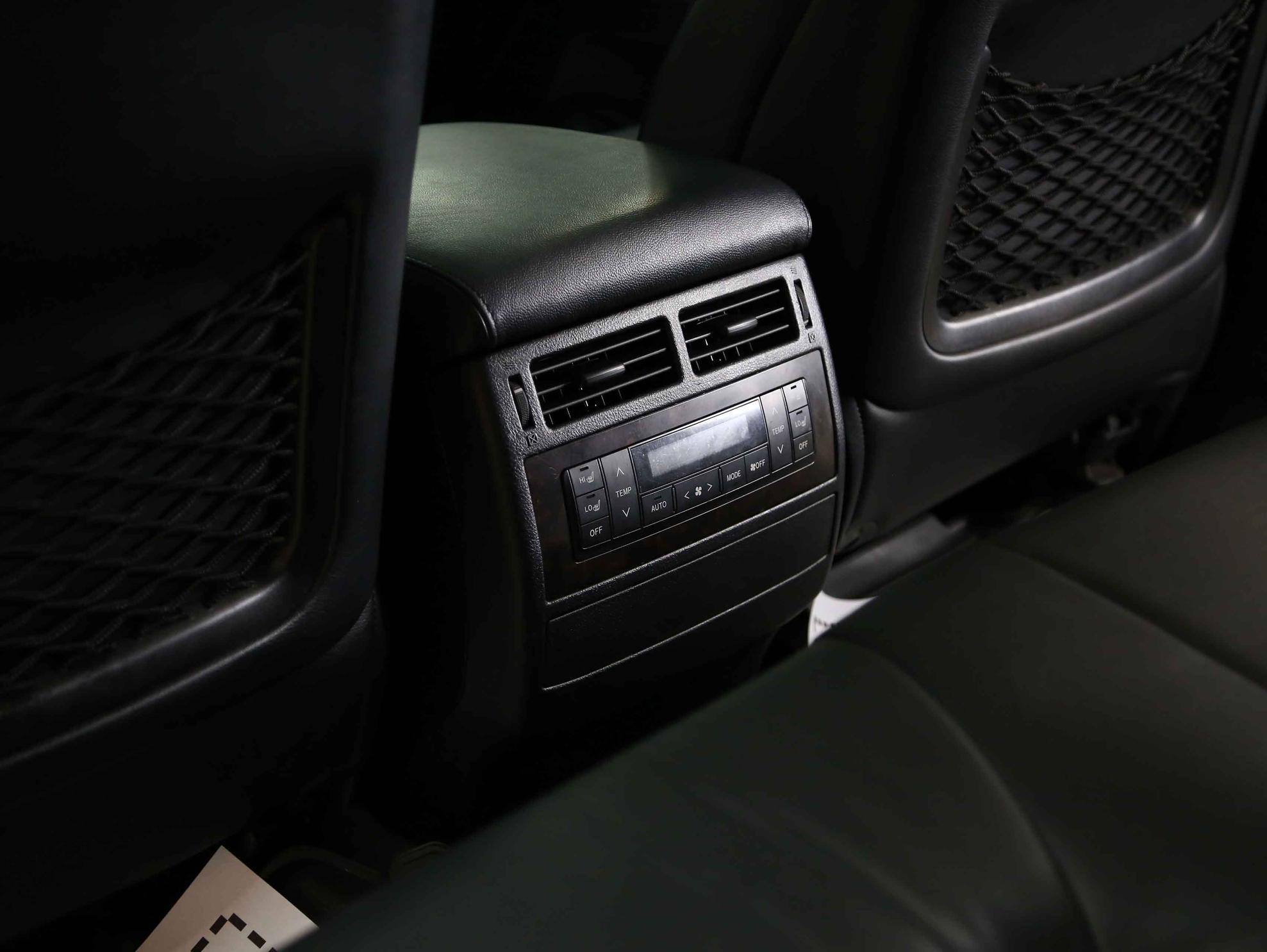 Toyota Land Cruiser 2011, черный, ДЦ Орехово