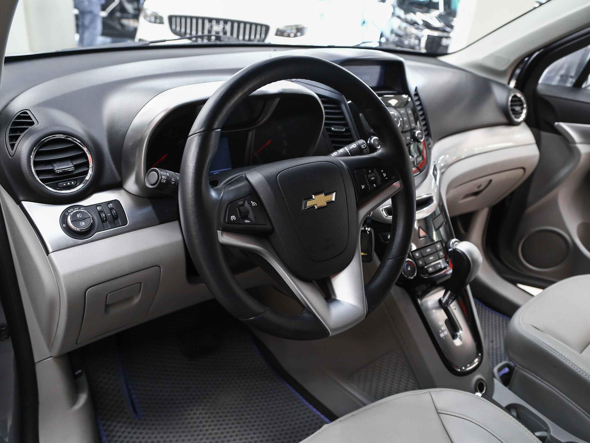 Chevrolet Orlando 2013, серый, ДЦ Орехово