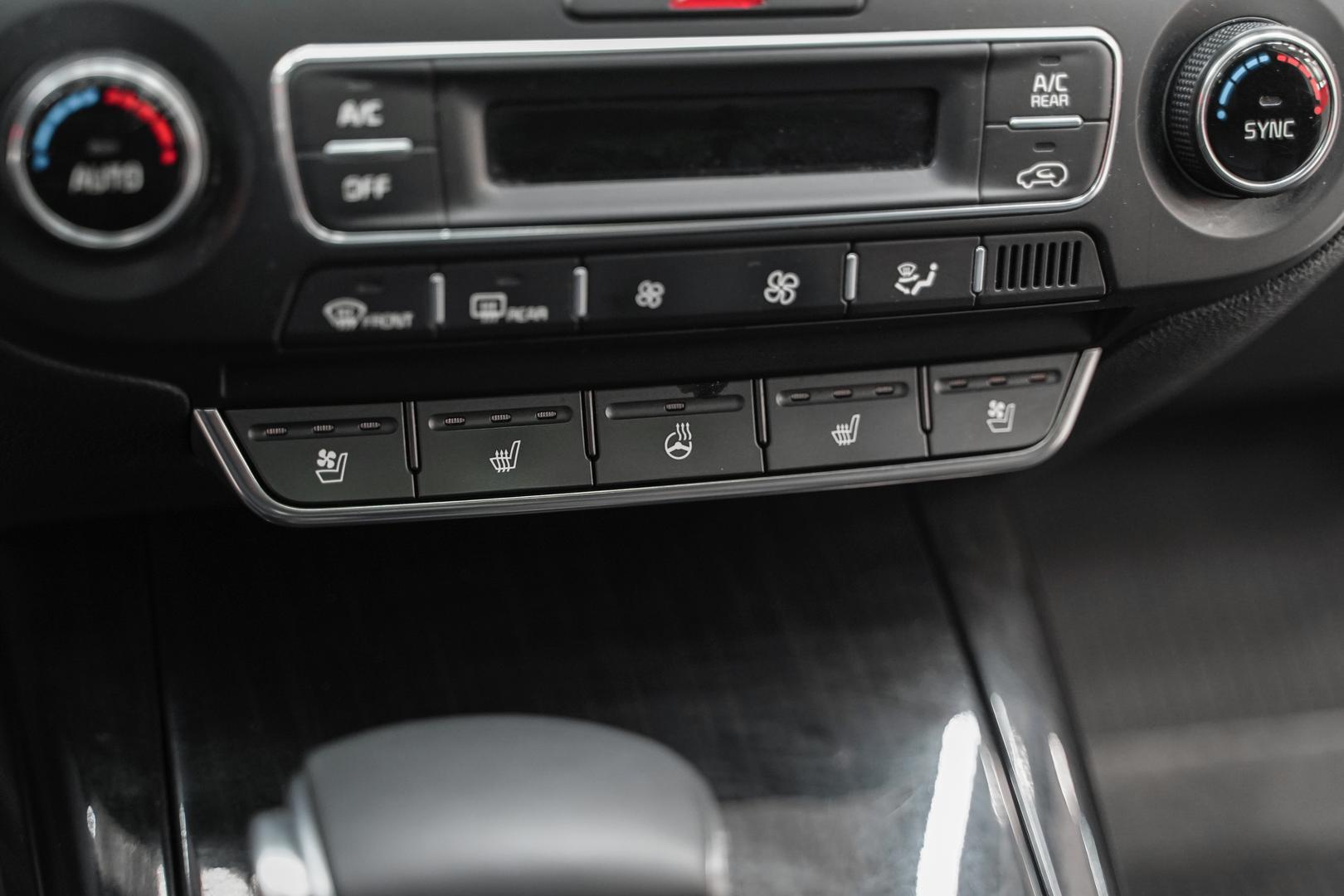 Kia Sorento 2018, серый, ДЦ Орехово