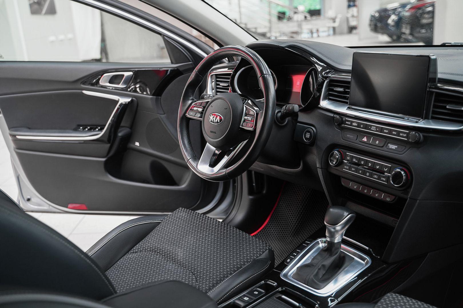 Kia Ceed 2019, серебряный, ДЦ Орехово