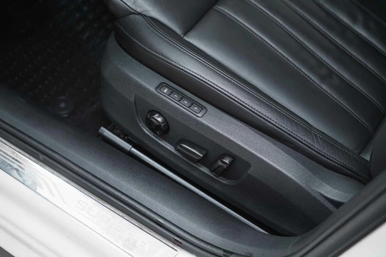Skoda Superb 2018, белый, ДЦ Орехово