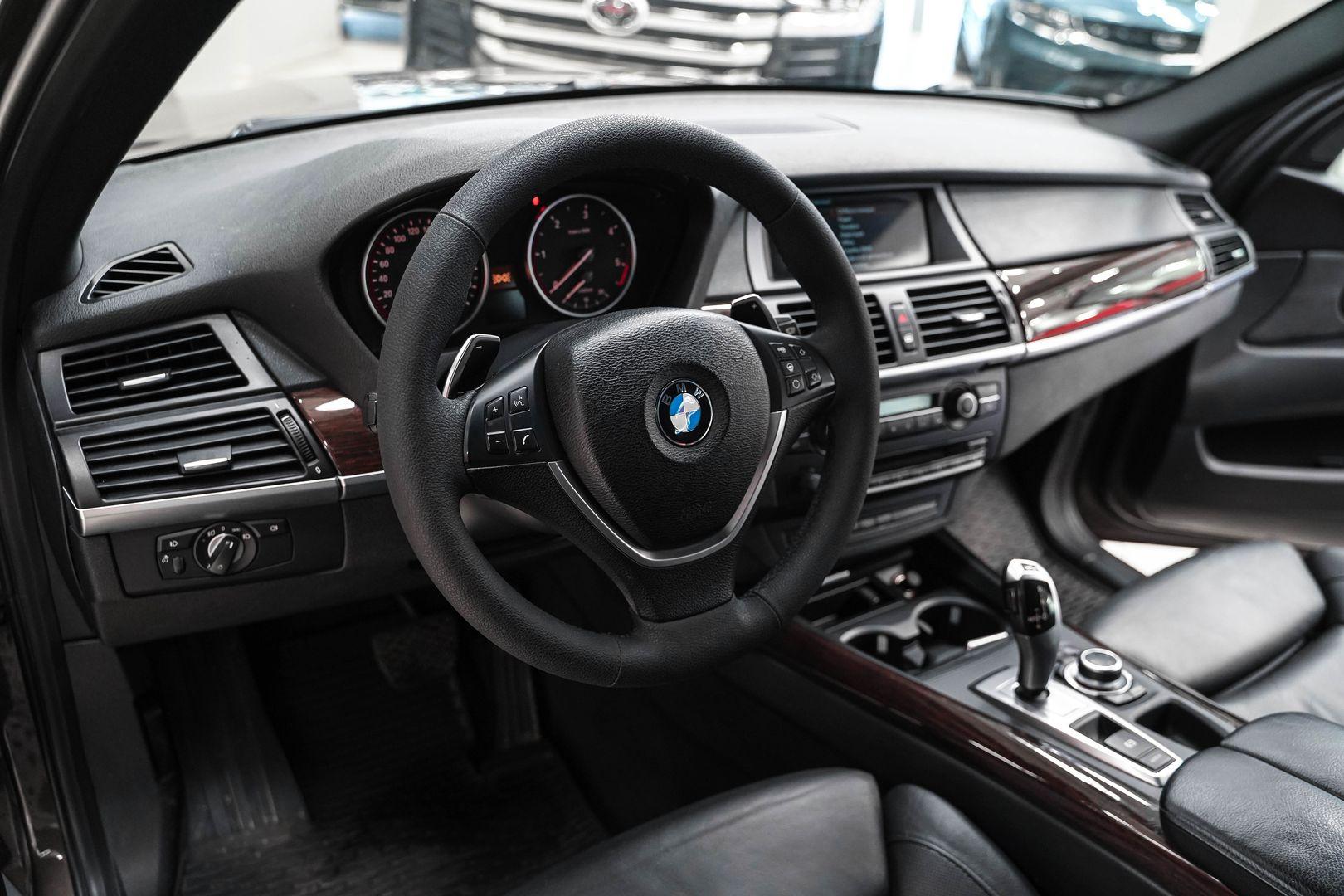 BMW X5 2012, коричневый, ДЦ Орехово