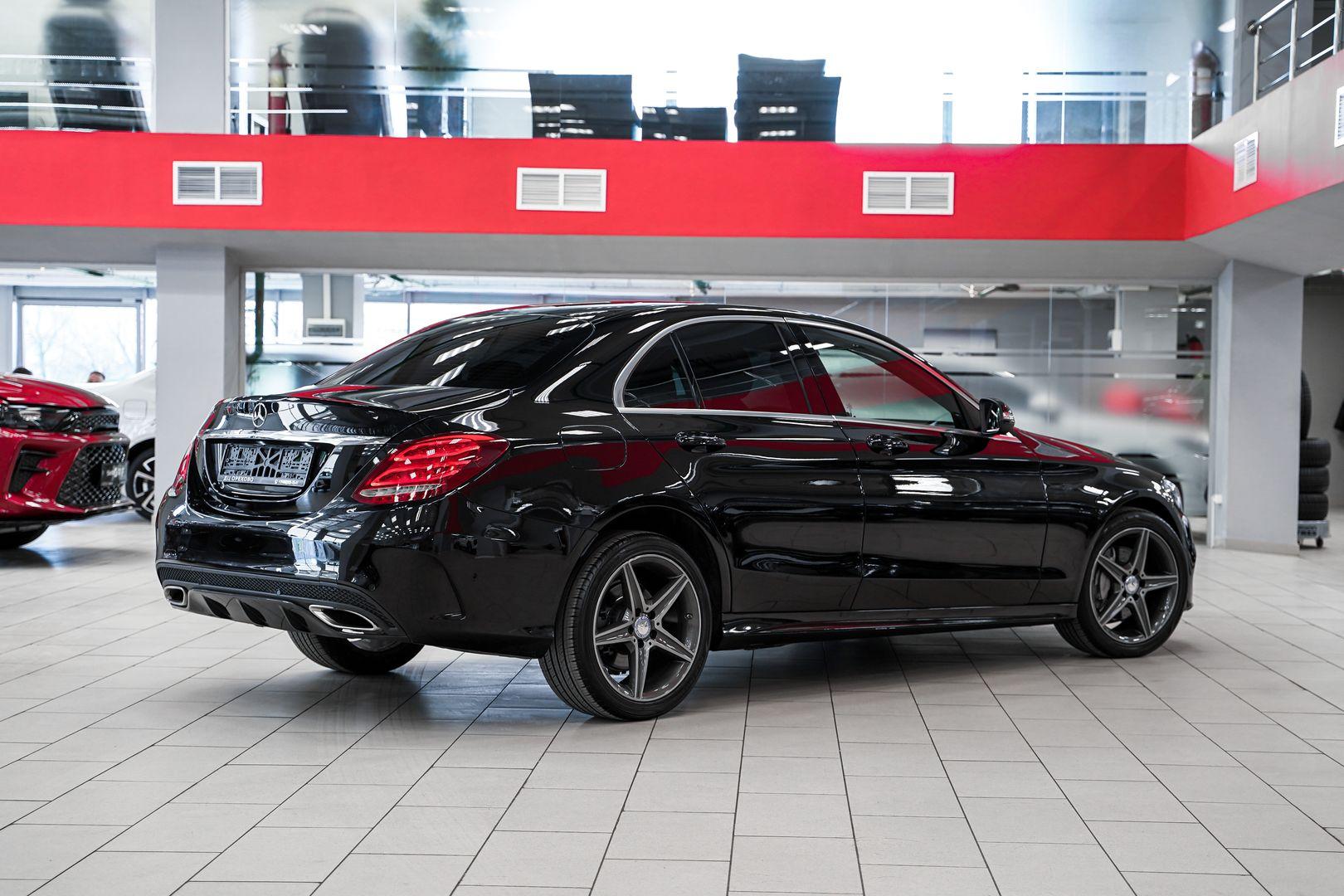 Mercedes-Benz C-Класс 2014, черный, ДЦ Орехово