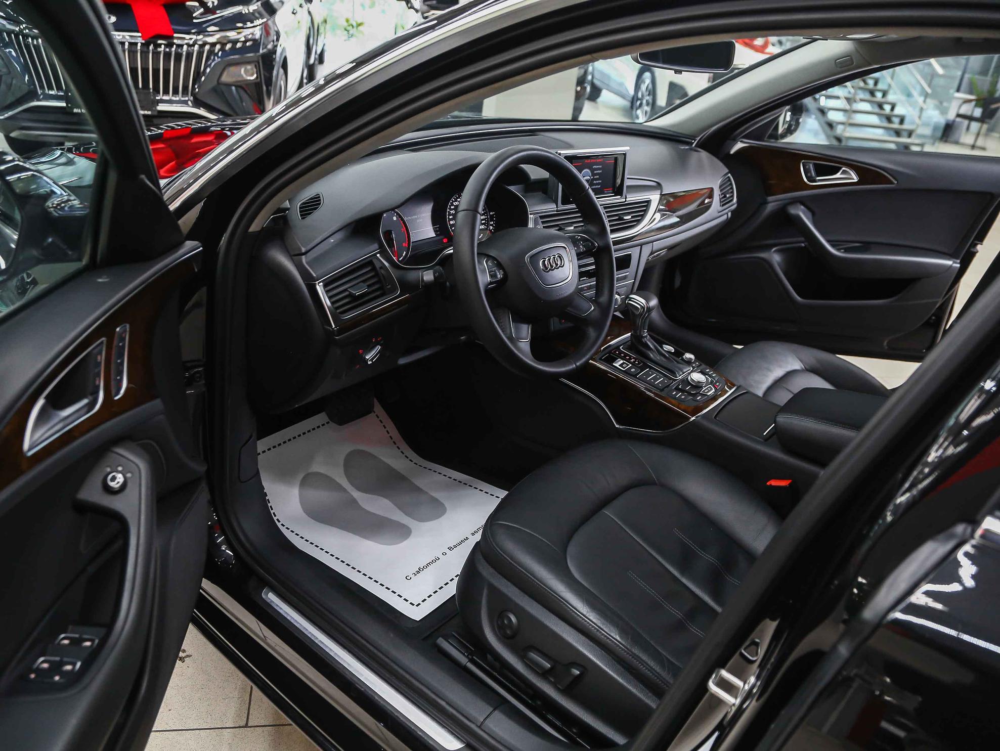 Audi A6 2014, черный, ДЦ Орехово