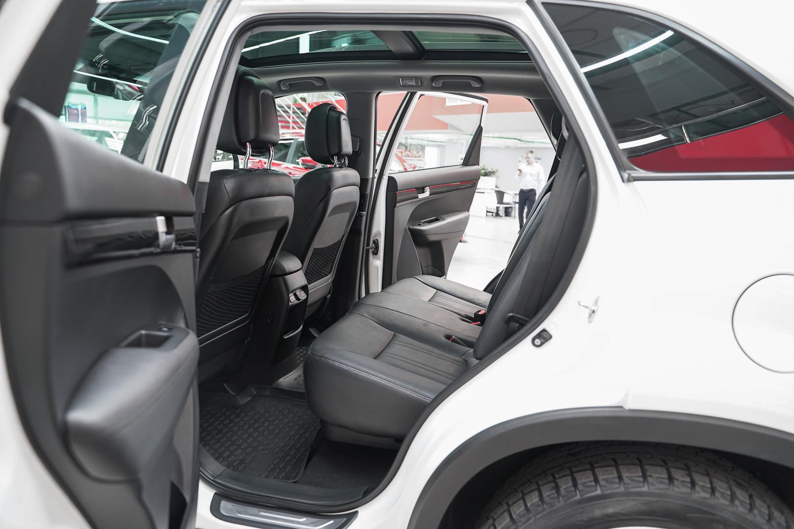Kia Sorento 2015, белый, ДЦ Орехово