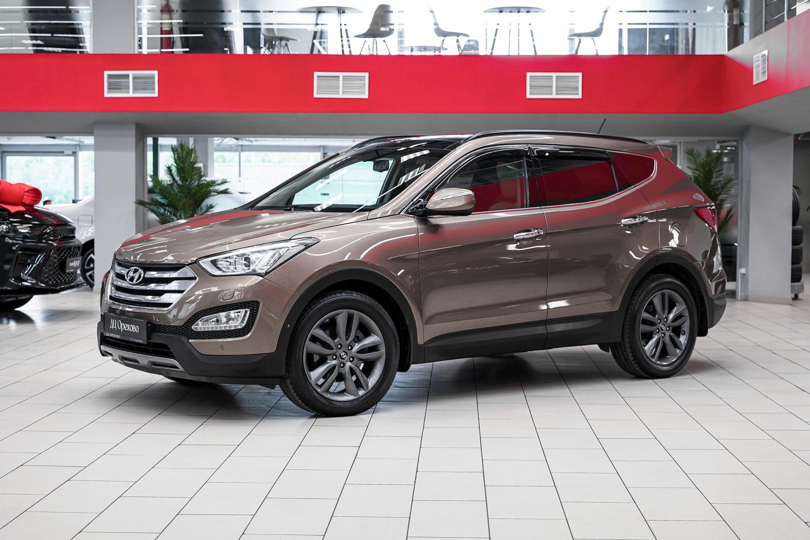Hyundai Santa Fe 2013, золотой, ДЦ Орехово