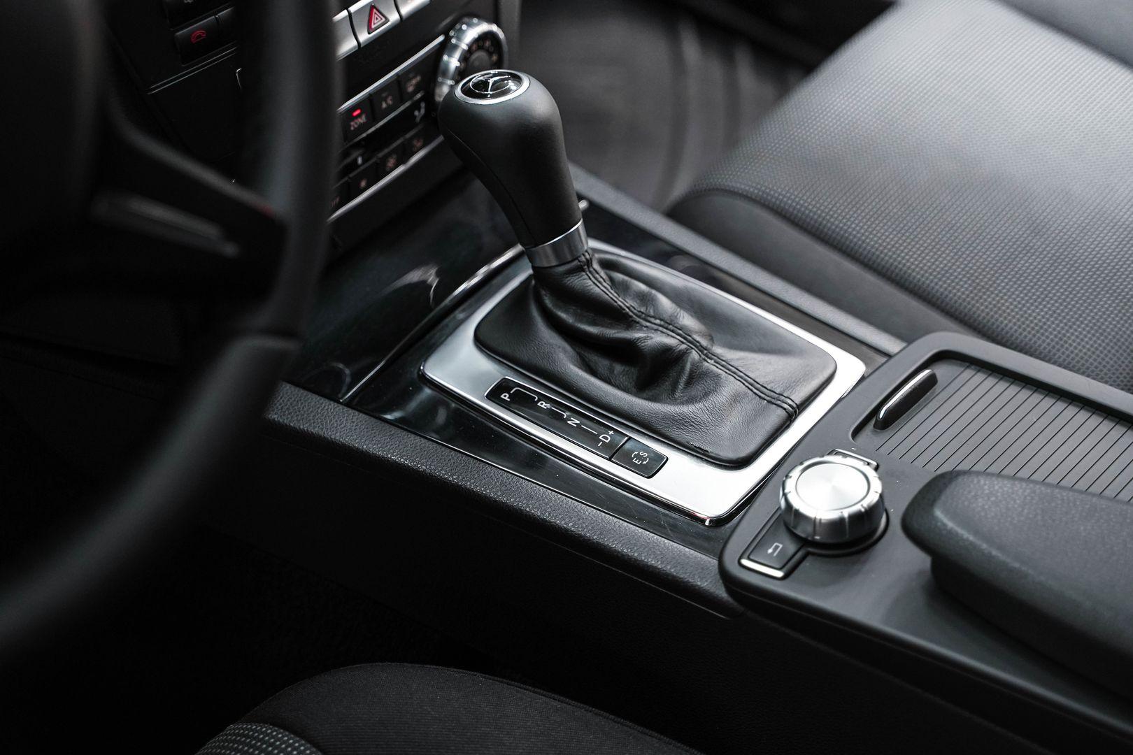 Mercedes-Benz C-Класс 2012, черный, ДЦ Орехово