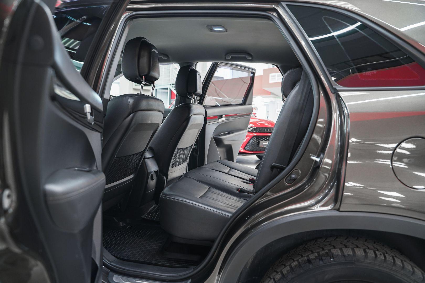 Kia Sorento 2011, коричневый, ДЦ Орехово