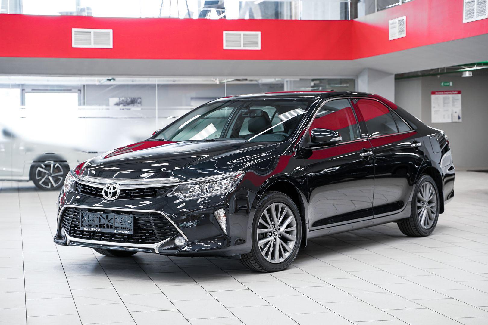Toyota Camry 2017, черный, ДЦ Орехово