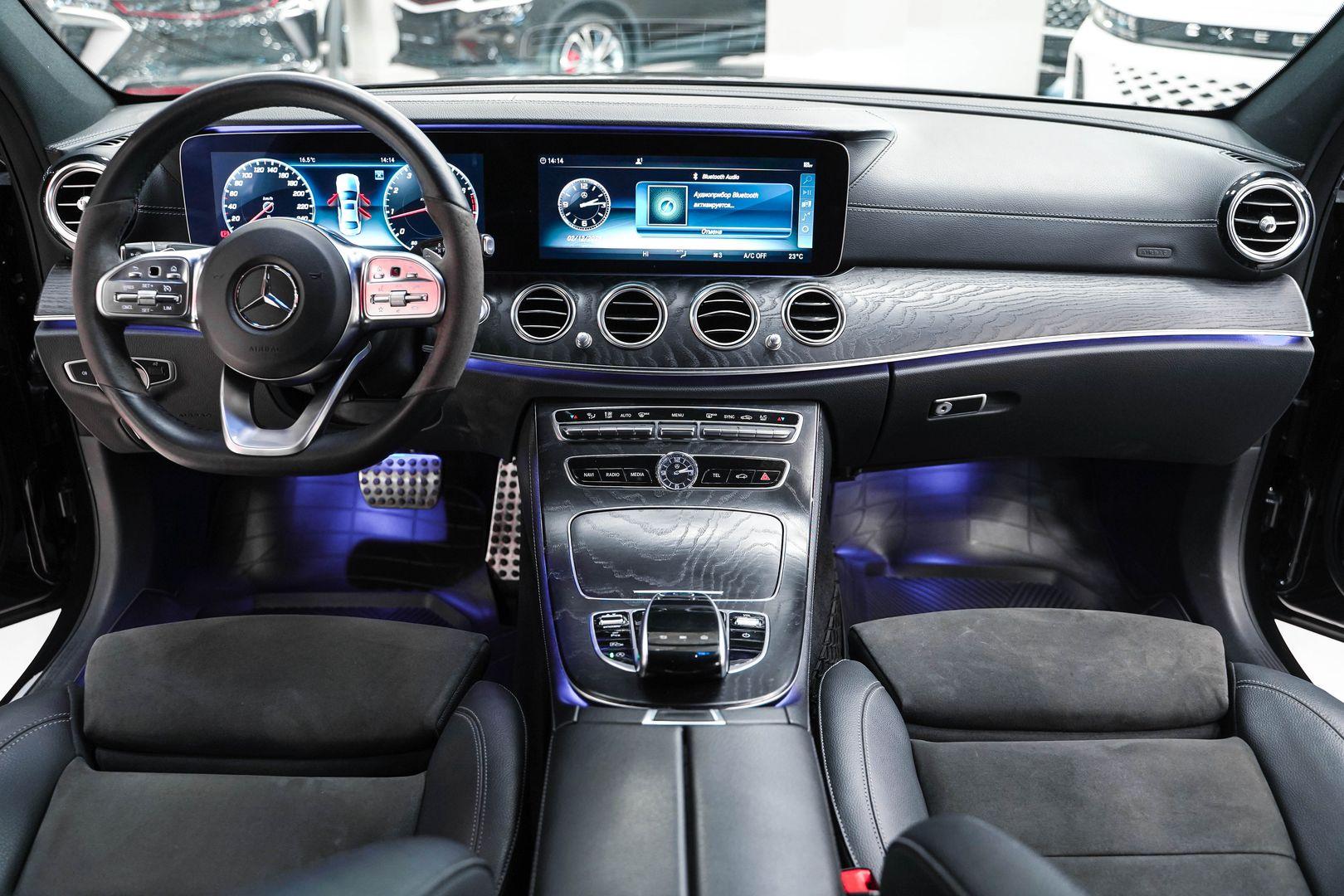Mercedes-Benz E-Класс 2020, черный, ДЦ Орехово