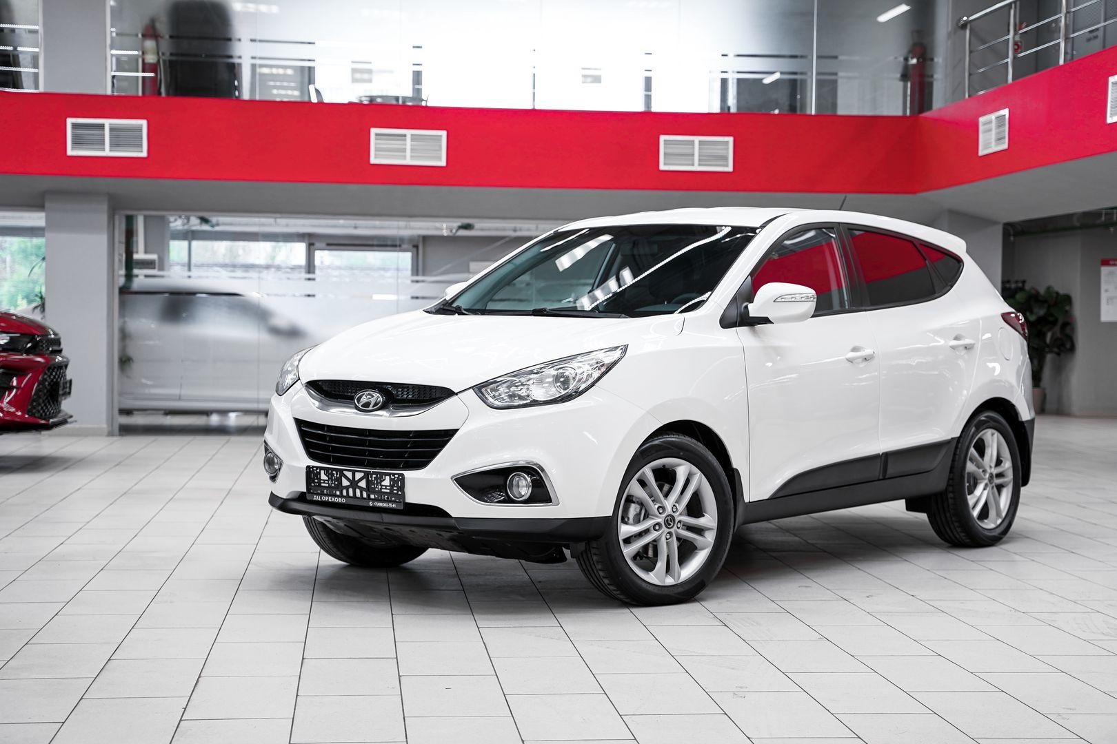 Hyundai ix35 2013, белый, ДЦ Орехово