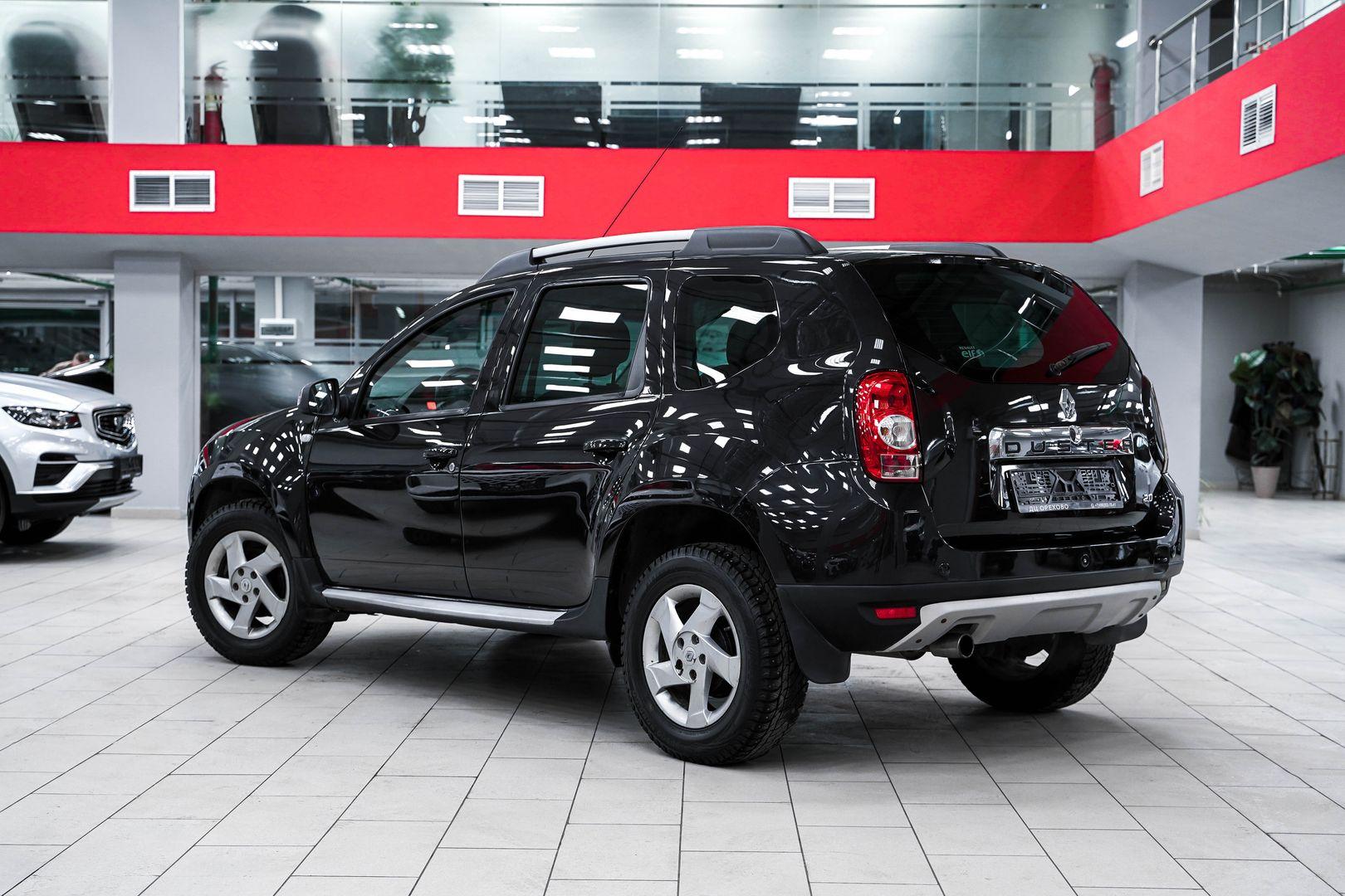 Renault Duster 2012, черный, ДЦ Орехово