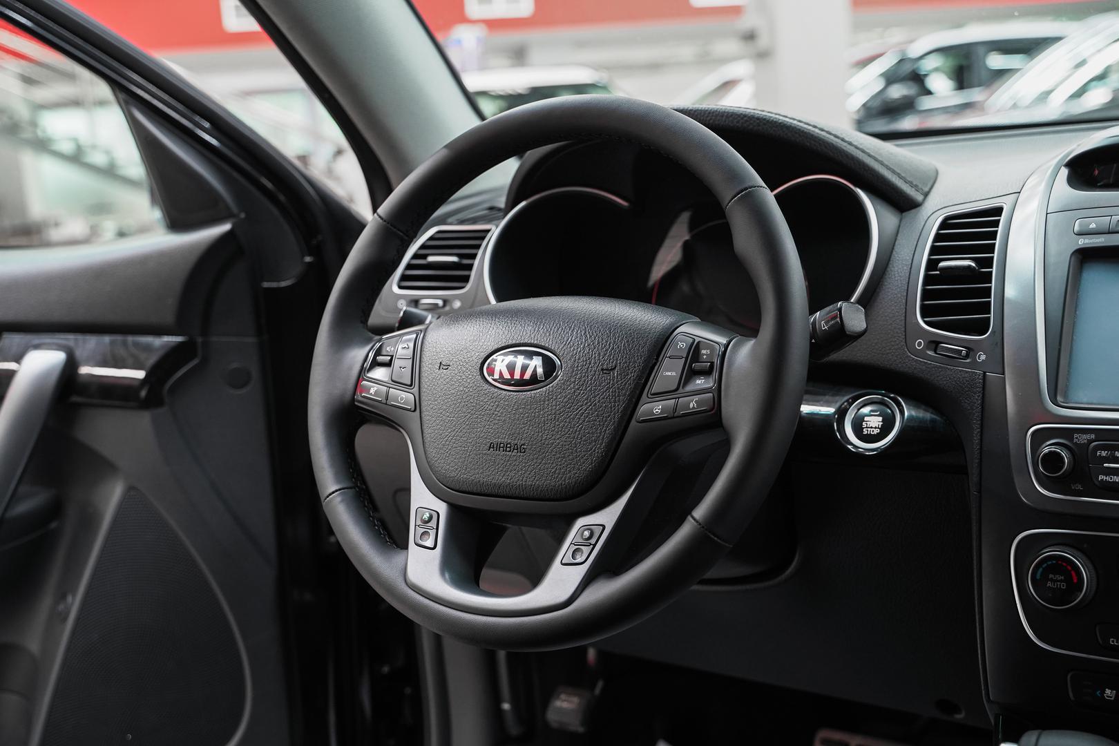 Kia Sorento 2014, черный, ДЦ Орехово