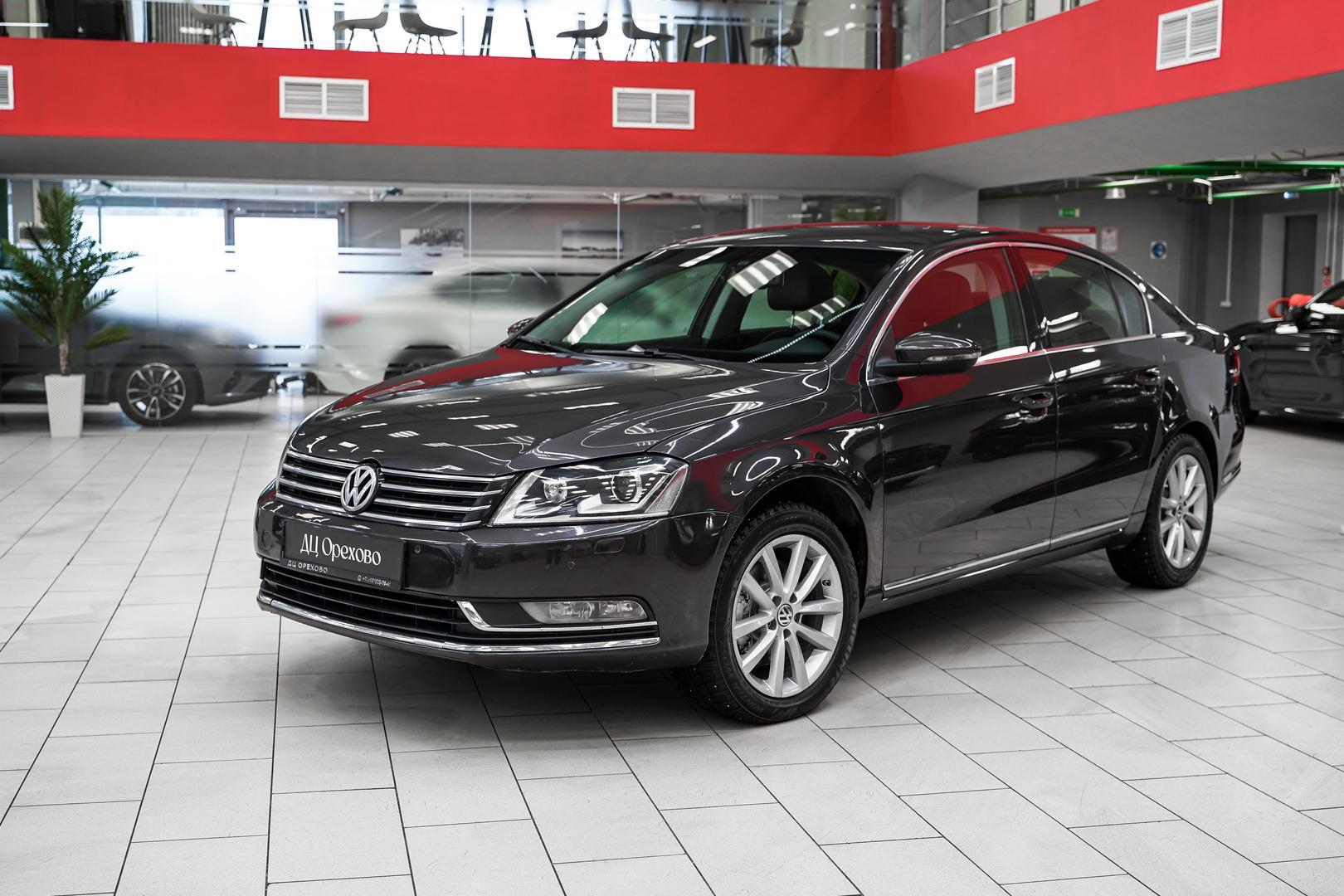 Volkswagen Passat 2011, черный, ДЦ Орехово