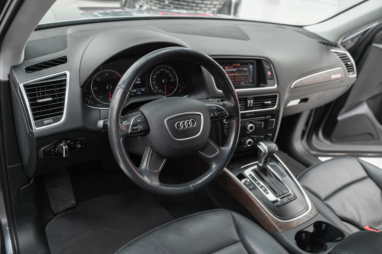 Audi Q5 2013, серый, ДЦ Орехово