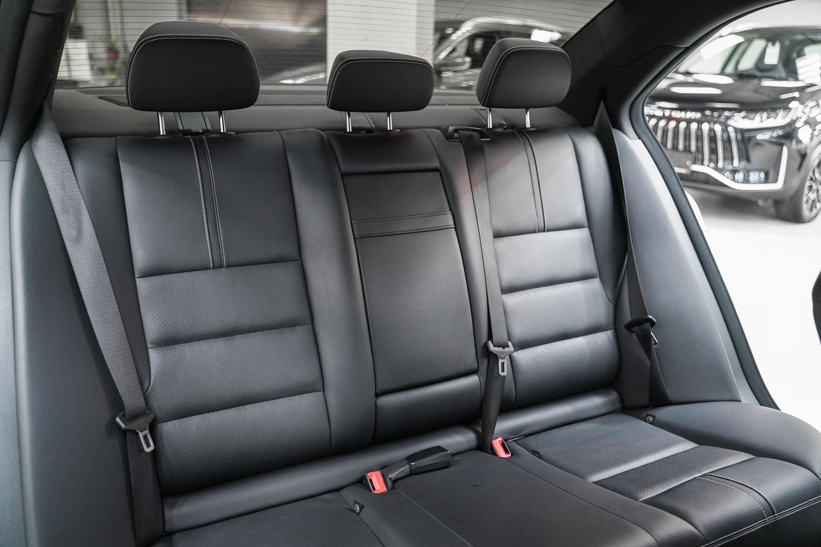 Mercedes-Benz C-Класс 2012, белый, ДЦ Орехово