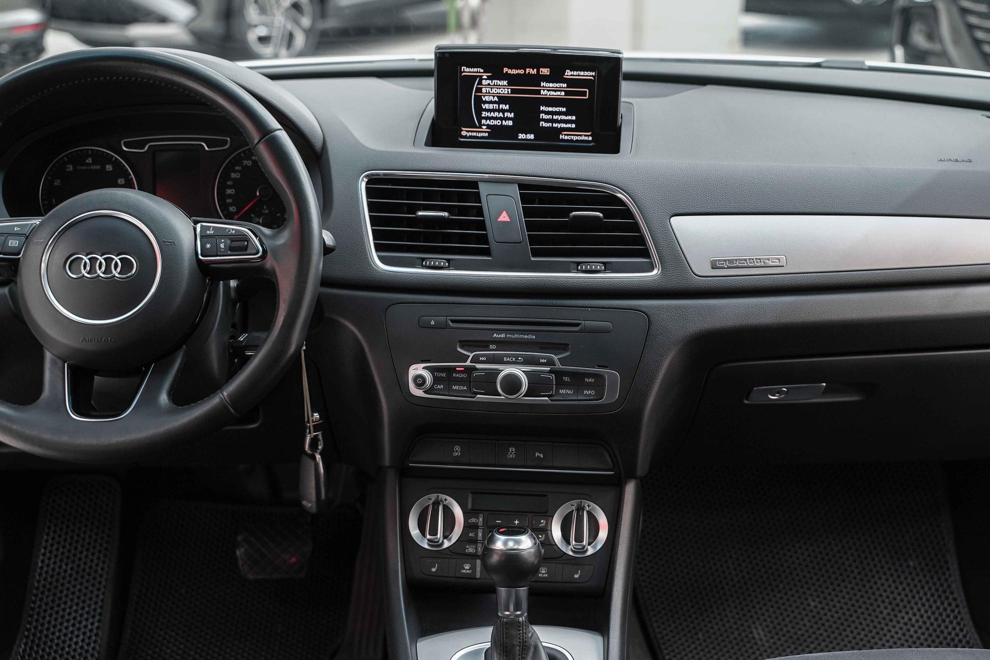Audi Q3 2013, белый, ДЦ Орехово