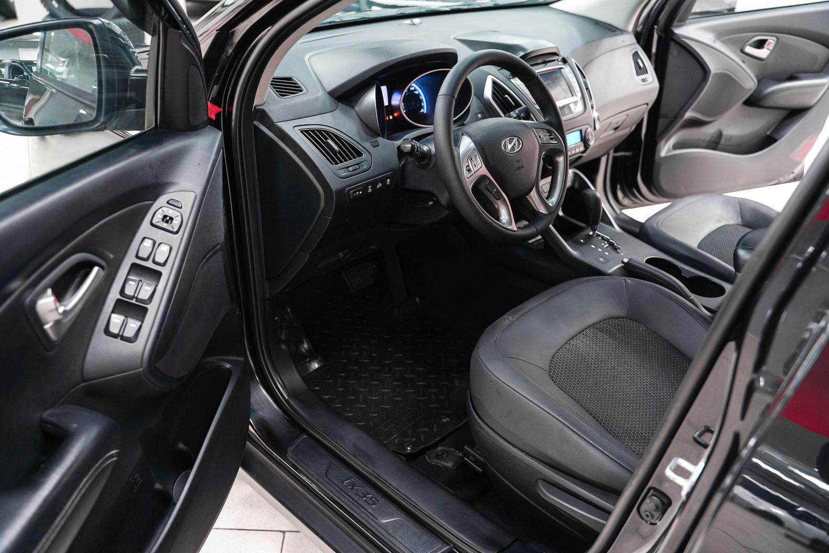 Hyundai ix35 2012, черный, ДЦ Орехово