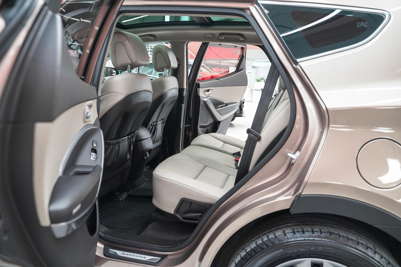 Hyundai Santa Fe 2013, золотой, ДЦ Орехово