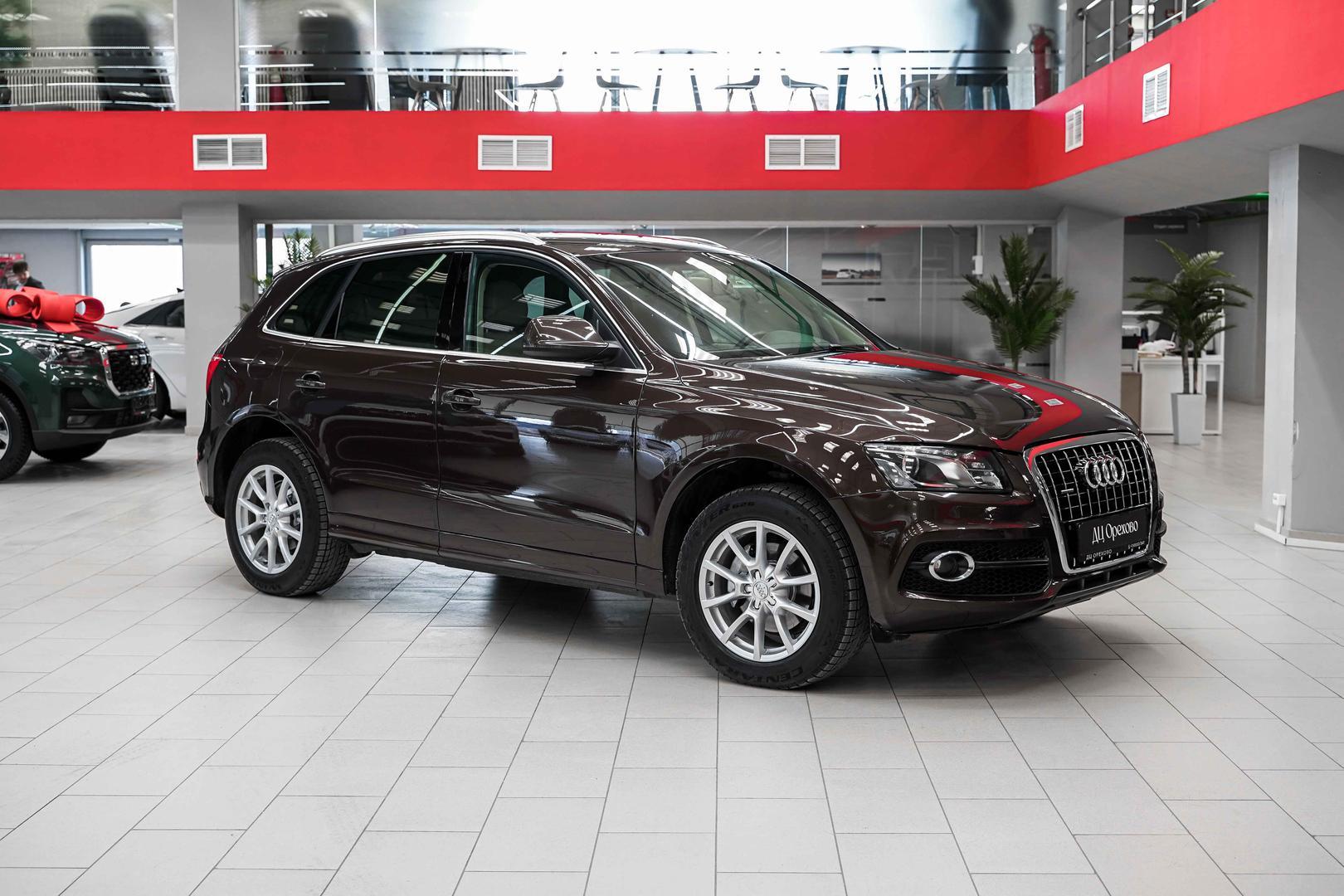 Audi Q5 2011, коричневый, ДЦ Орехово