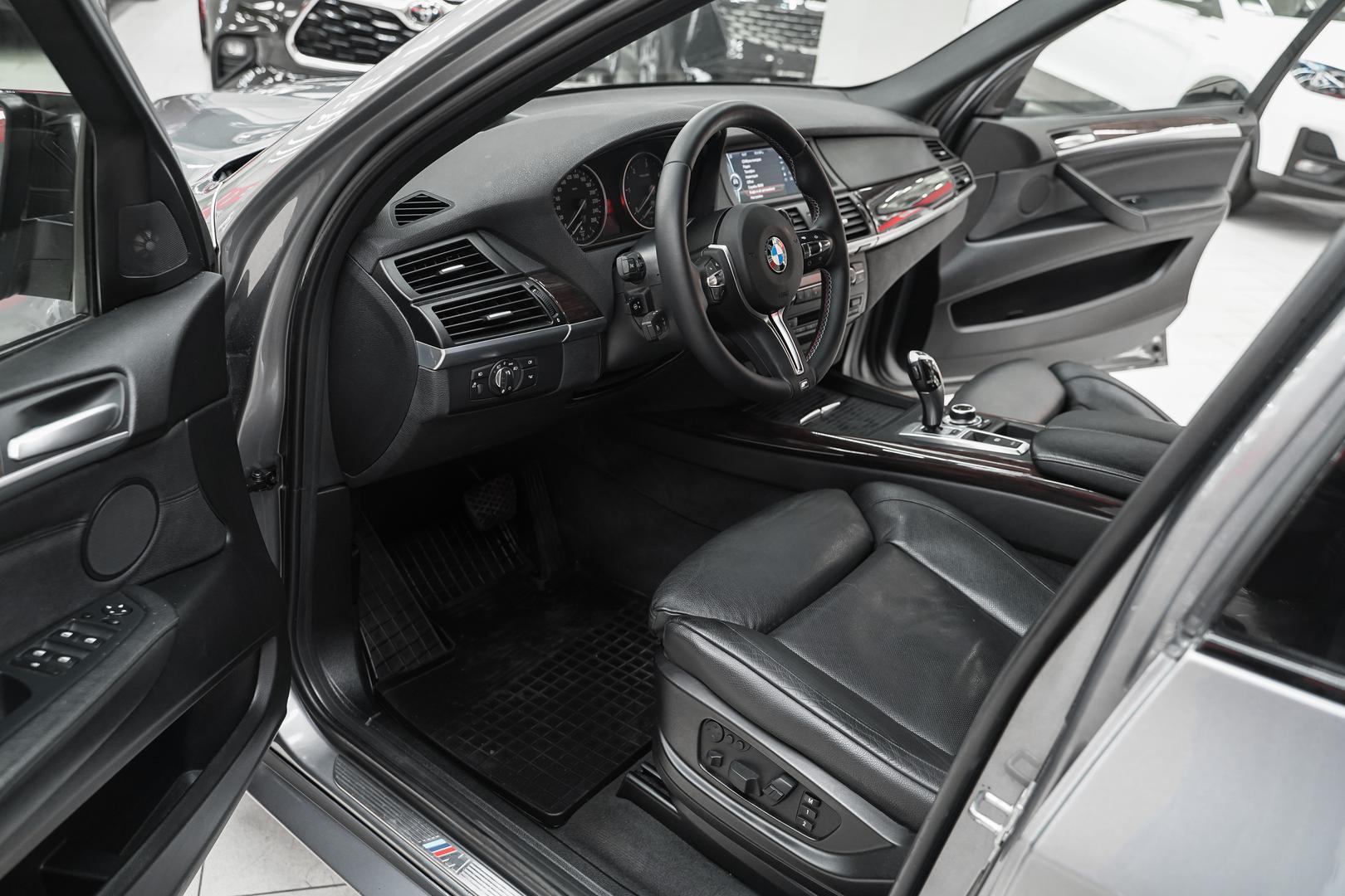 BMW X5 2011, серый, ДЦ Орехово