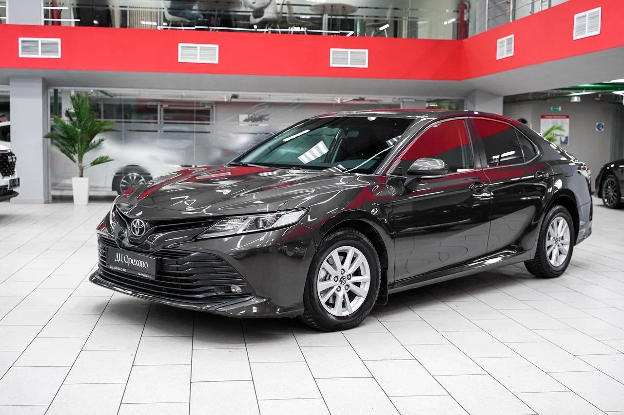 Toyota Camry 2019, серый, ДЦ Орехово