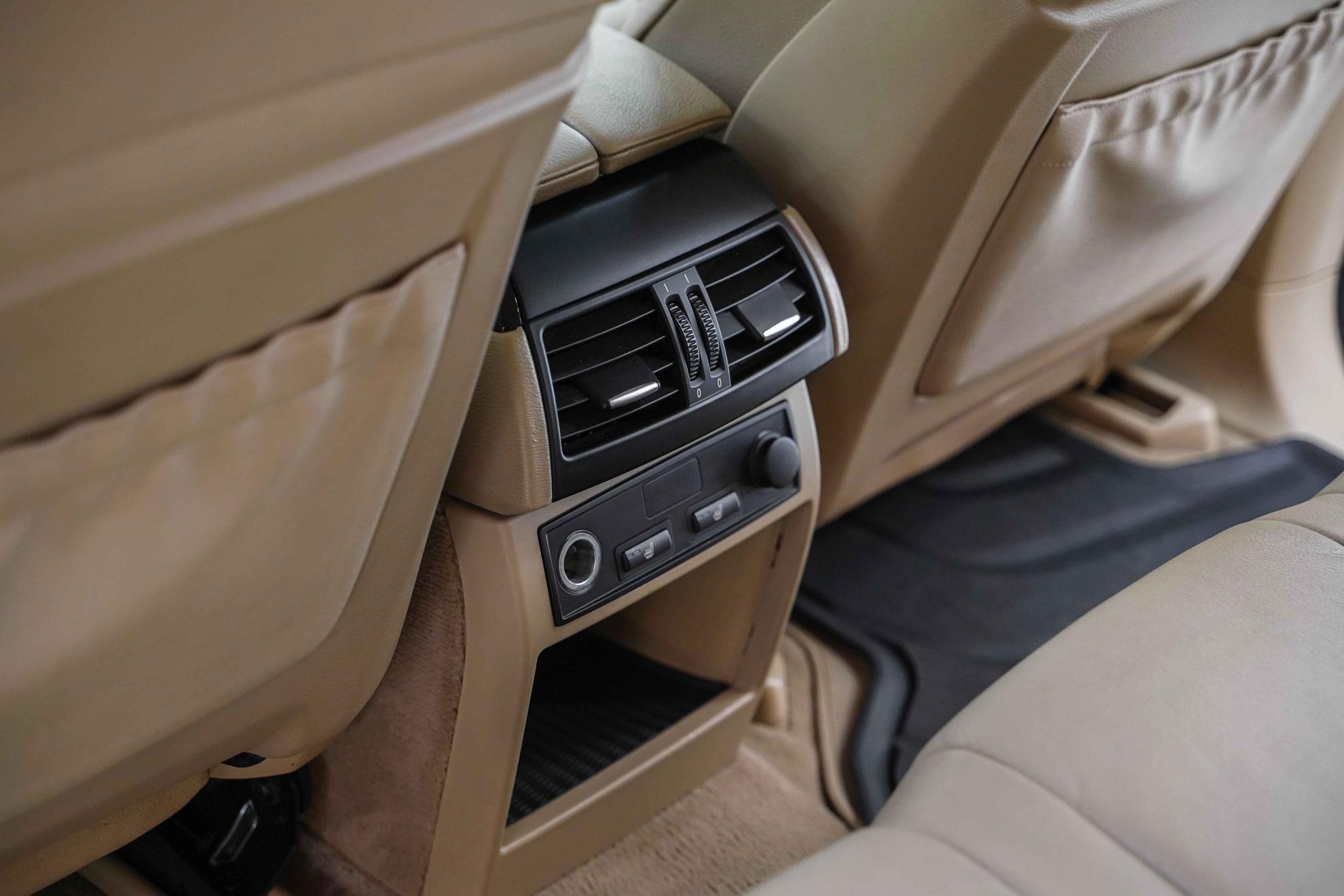 BMW X5 2013, коричневый, ДЦ Орехово