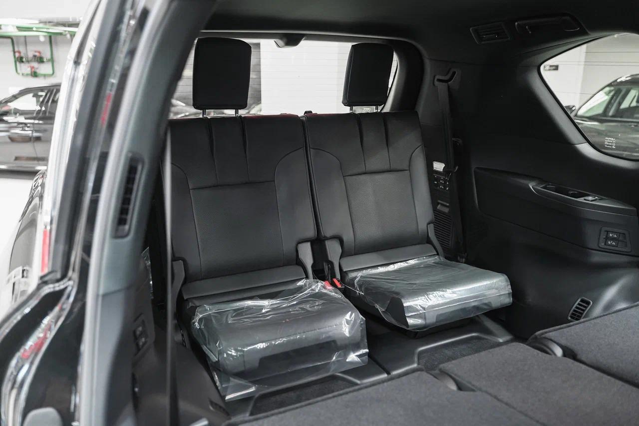 Lexus LX 2025, черный, ДЦ Орехово