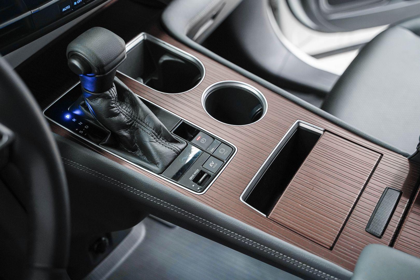 Toyota Sienna 2021, белый, ДЦ Орехово