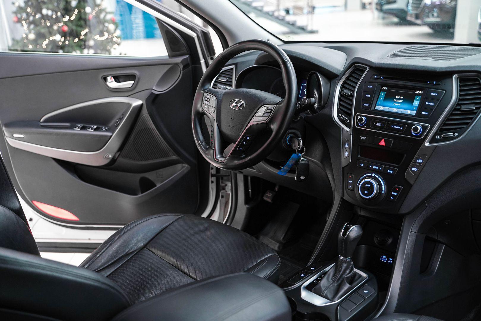 Hyundai Santa Fe 2018, белый, ДЦ Орехово