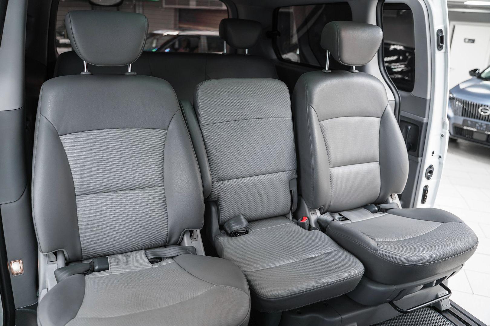 Hyundai Grand Starex 2011, белый, ДЦ Орехово