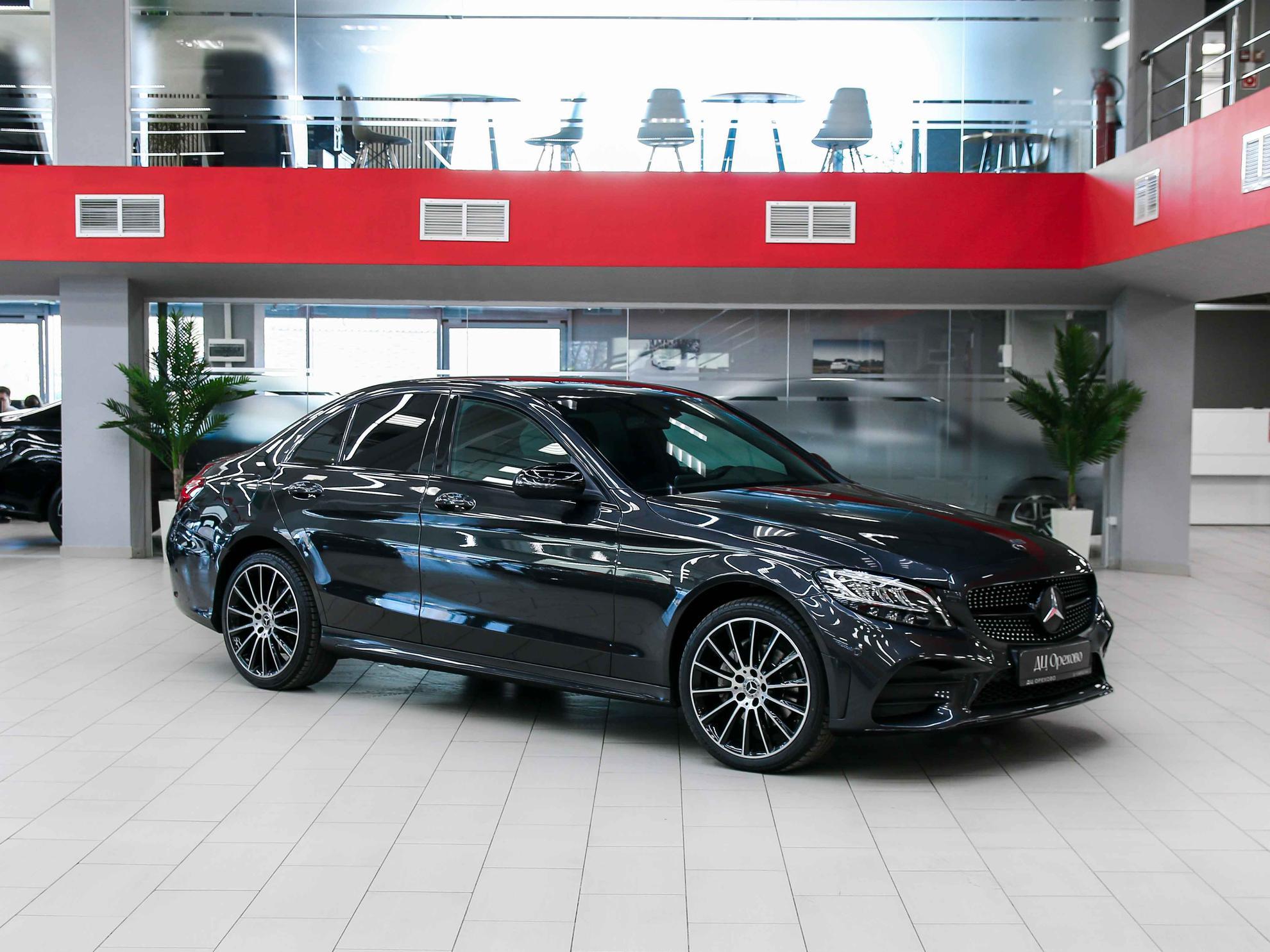 Mercedes-Benz C-Класс 2019, серый, ДЦ Орехово